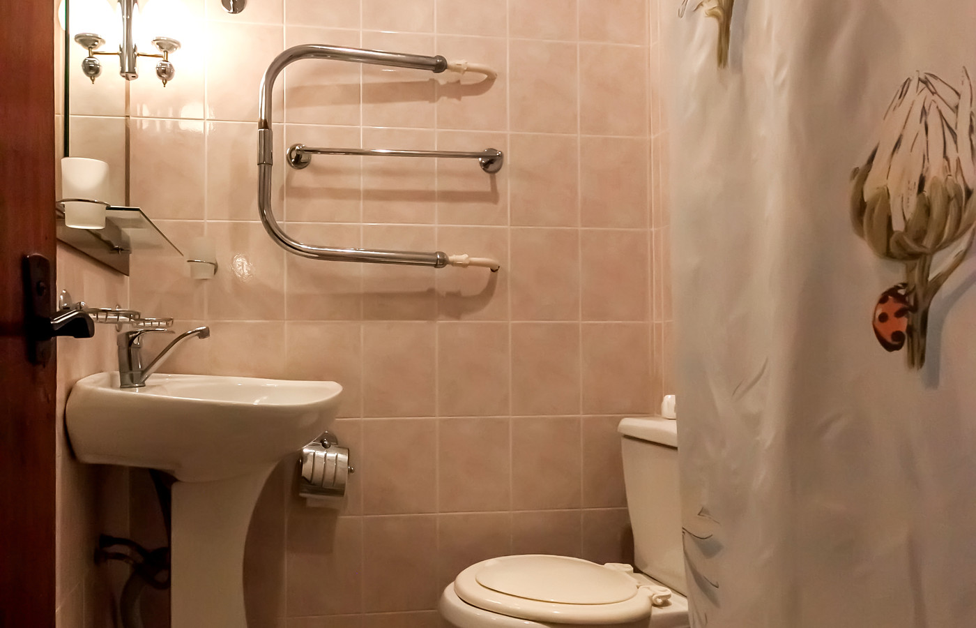 Эконом 2-местный  "твин"  без балкона