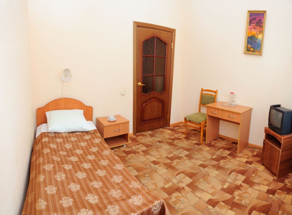 Стандартный 1-местный 2 категория 1-комнатный корп.1 (2к1м1к1)