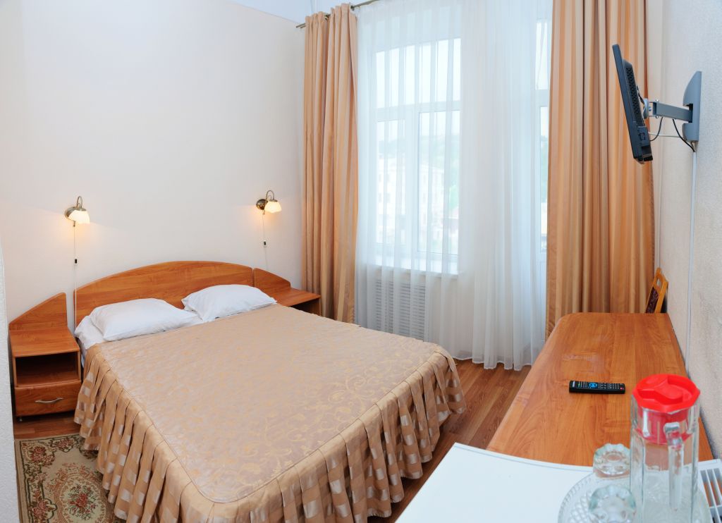 Стандартный 1-местный 2 категория 1-комнатный корп.1 (2к1м1к1)