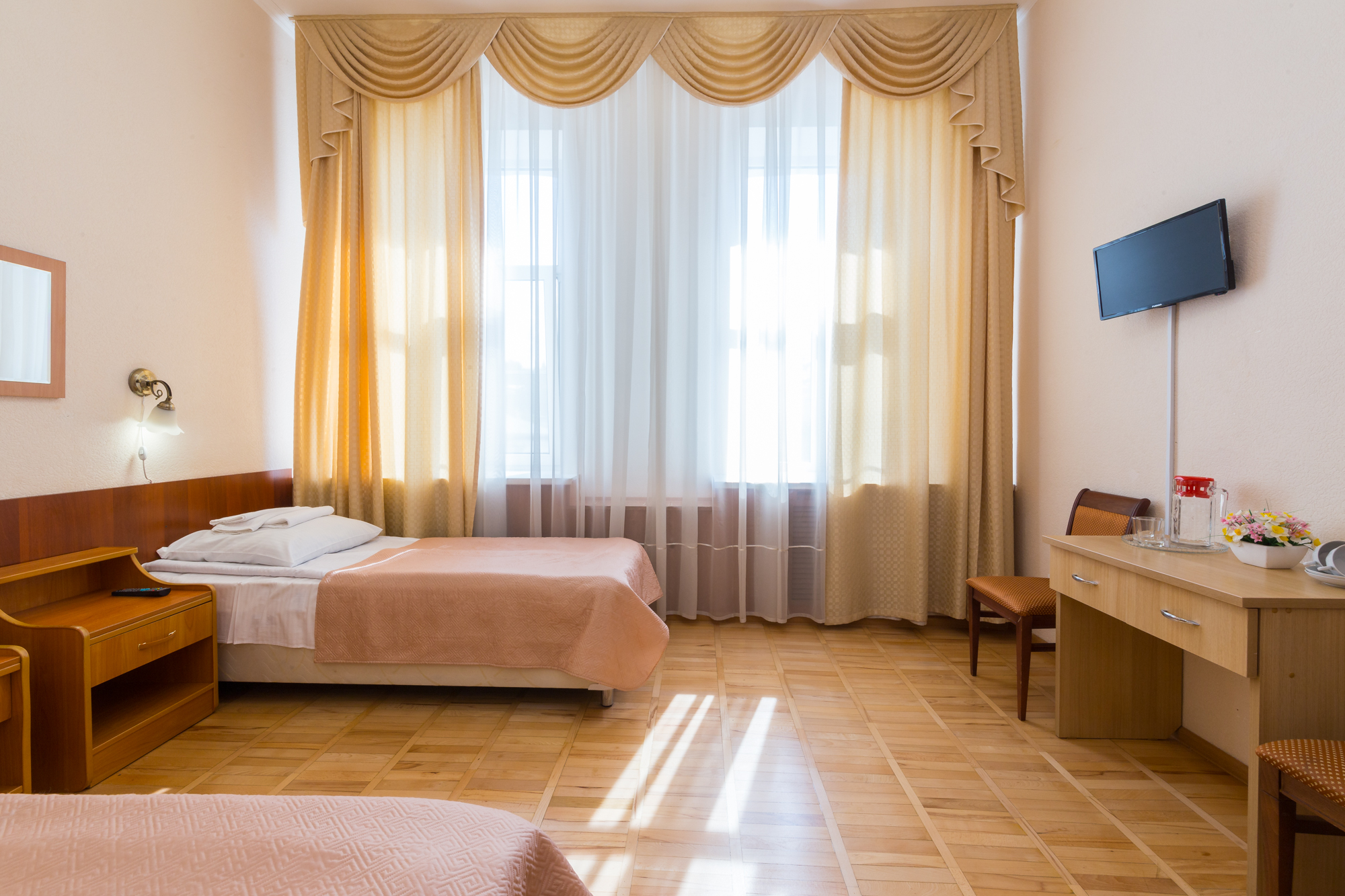 Стандартный 2-местный 2 категории 1-комнатный корп. 1 (2к2м1к1)  