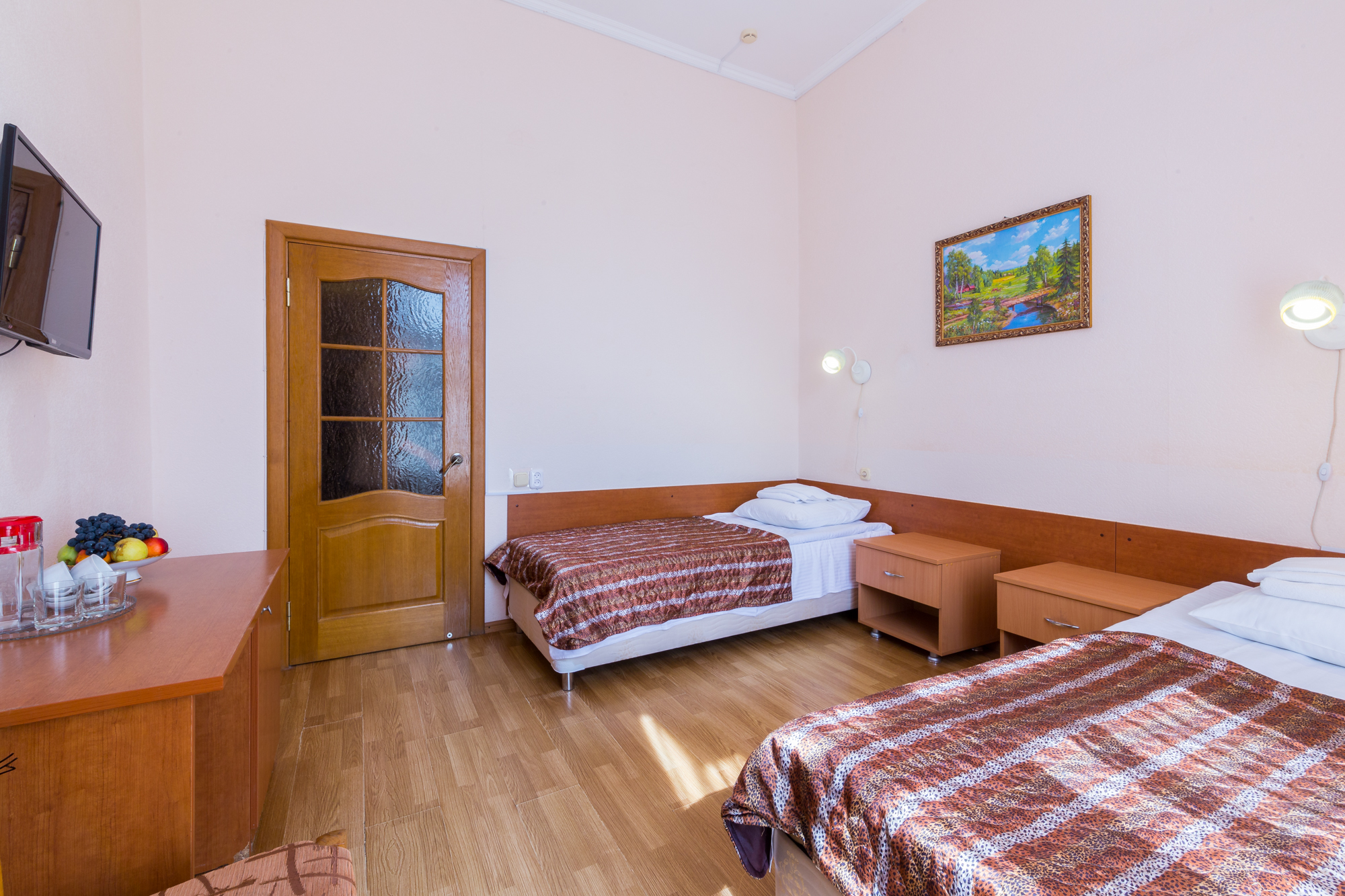 Стандартный 2-местный 1-категория 1-комнатный корп. 1 (1к2м1к1)