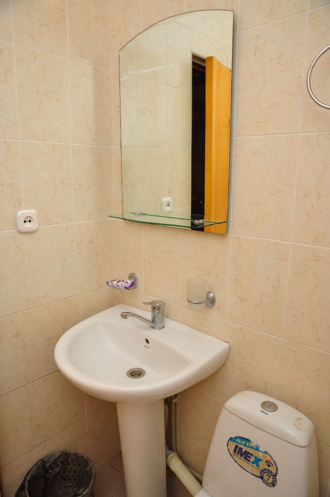 Стандартный 2-местный 1 категории 1-комнатный корп. горный (1к2м1кг) 