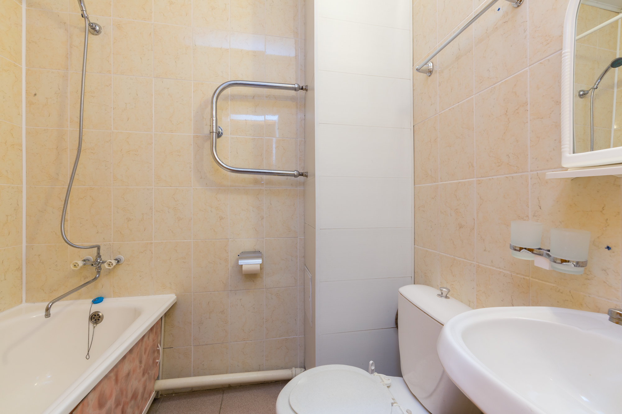 Стандартный 2-местный 2 категории 1-комнатный корп. горный (2к2м1кг)