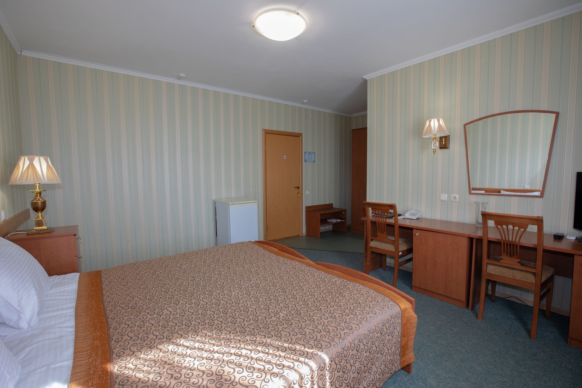 1 категория 2-местный  1-комнатный 1 категории