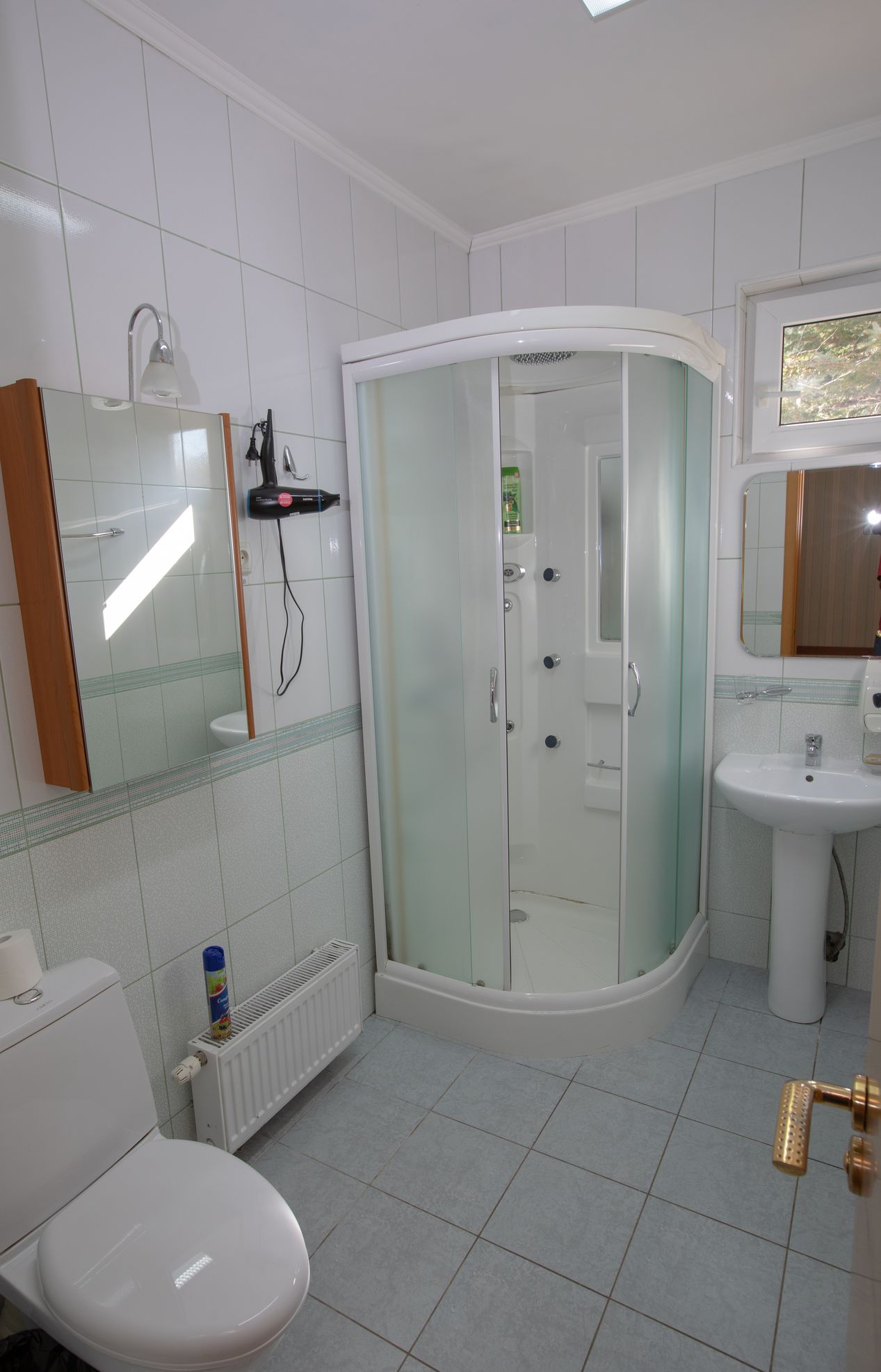 1 категория 2-местный  1-комнатный 1 категории