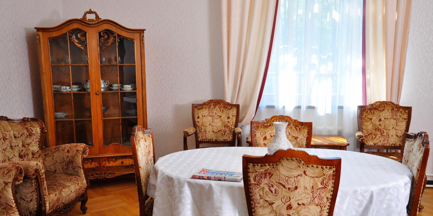 Стандарт 2 местный 2 комнатный номер в коттедже 4