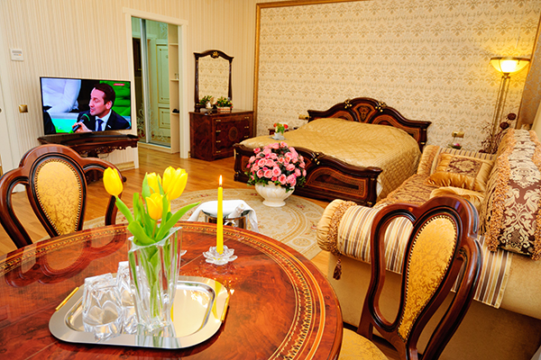 Люкс студия 1-комнатный (45 м.кв.)   на 6 этаже