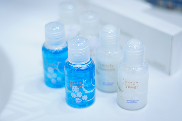 Люкс студия 1-комнатный (45 м.кв.)   на 6 этаже