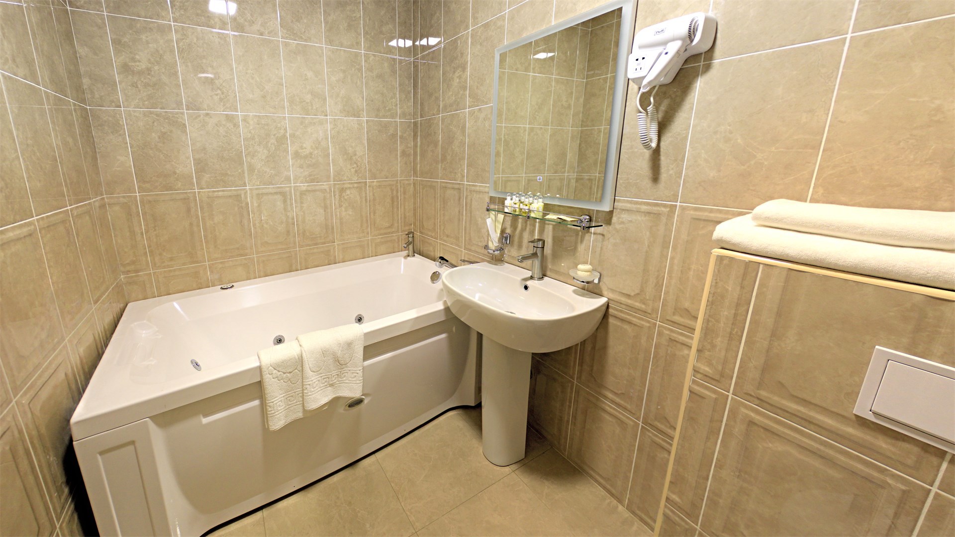 Апартаменты  1 комнатные с балконом