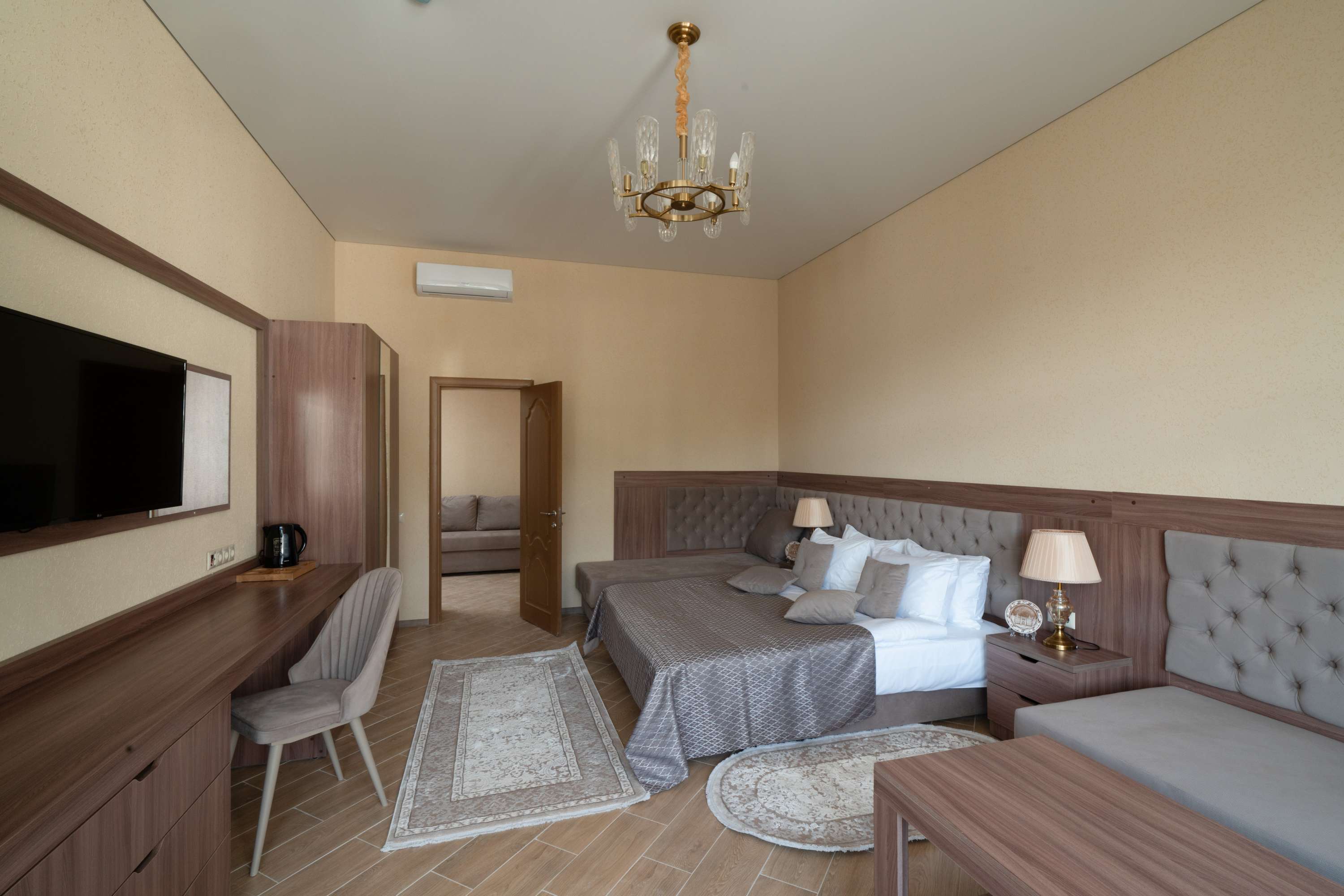 Люкс 2-местный 2 комнатный с балконом